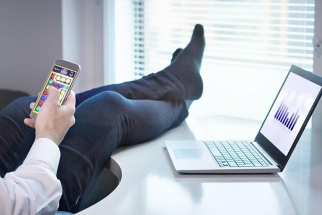 EXPLAINER: Can I claim tax deductions because I&#039;m working from home?