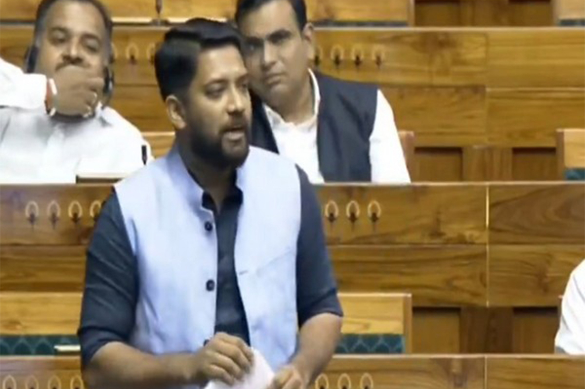 Case filed against MP Shafi Parambil after police action in Perambra clash
