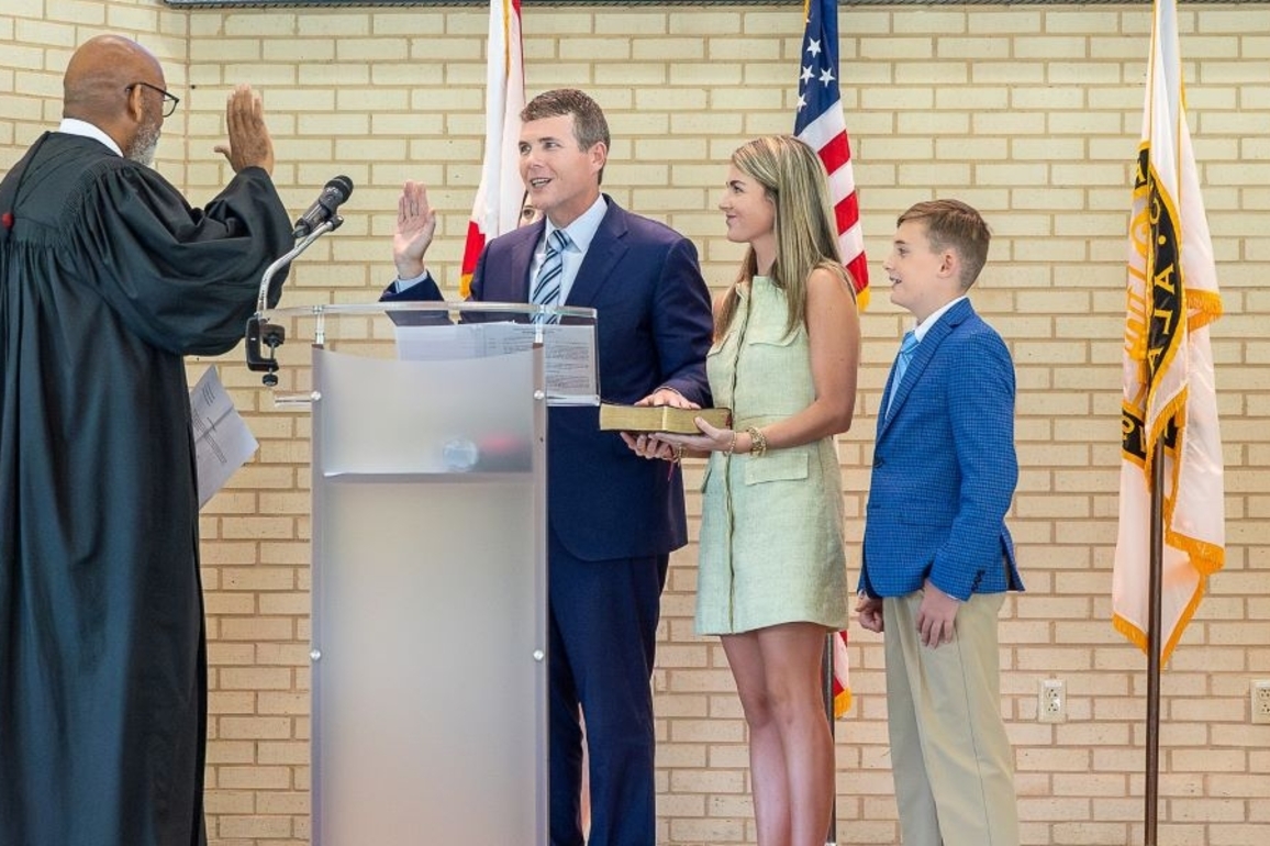 Tuscaloosa leaders sworn in as Mayor Maddox outlines new fiscal strategy