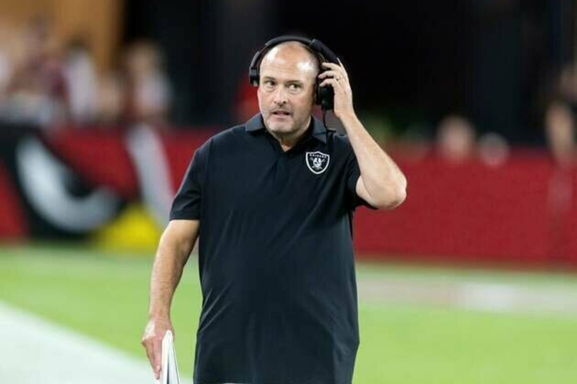 Raiders fire special teams coordinator Tom McMahon