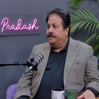 "Unko bhi harassment ho raha tha..": Rajeev Shukla recalls how he helped SRK during US airport detention