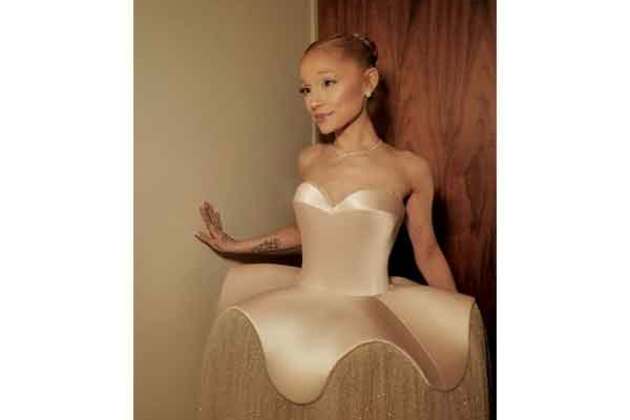 Ariana Grande to star opposite Robert De Niro in 'Meet the Parents 4'