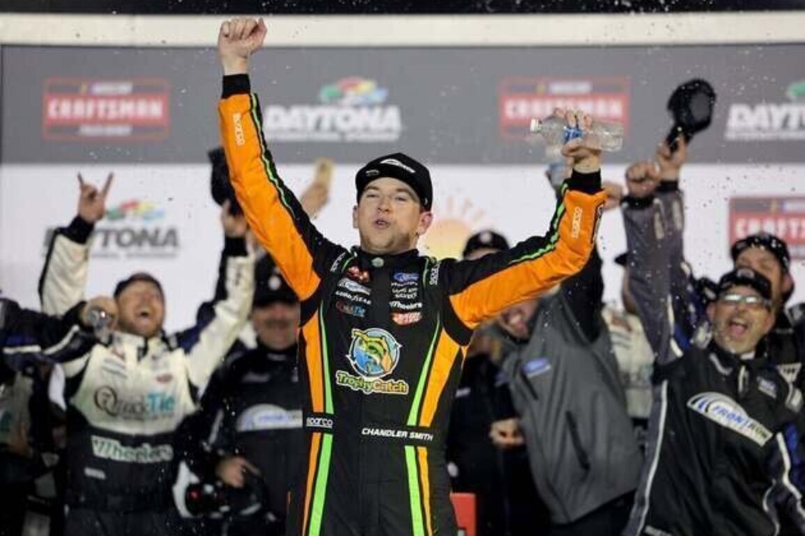 Chandler Smith steals OT win in NASCAR Truck Series opener