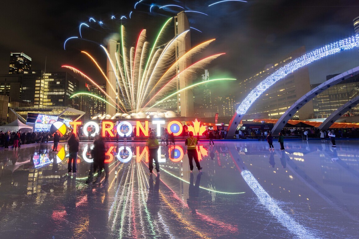 CANADA-TORONTO-192ND ANNIVERSARY FESTIVAL-FIREWORKS SHOW