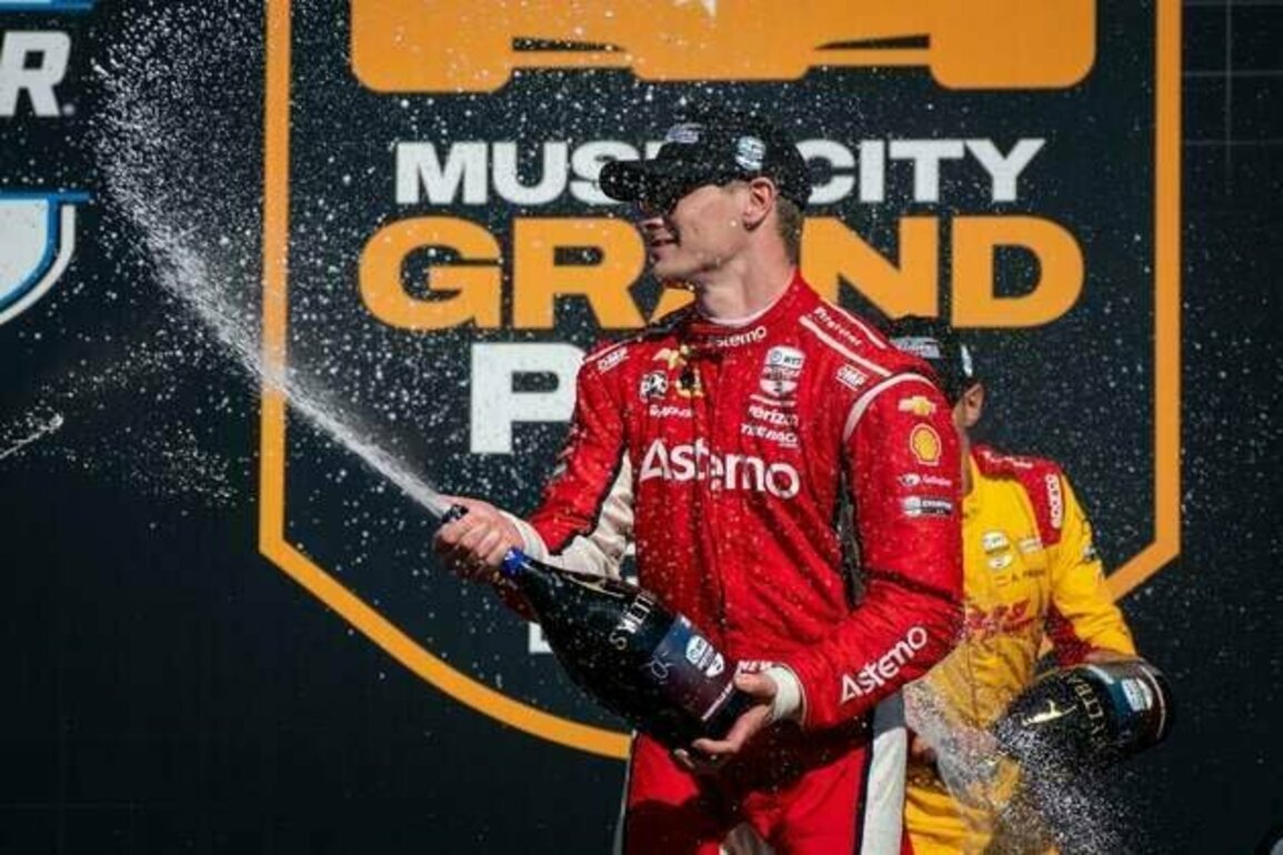 Josef Newgarden wins in native Nashville as Alex Palou sews up series title
