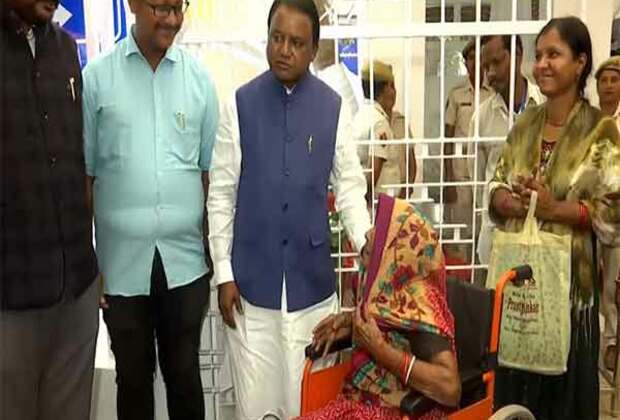 Odisha CM Mohan Charan Manjhi hears the grievances of people