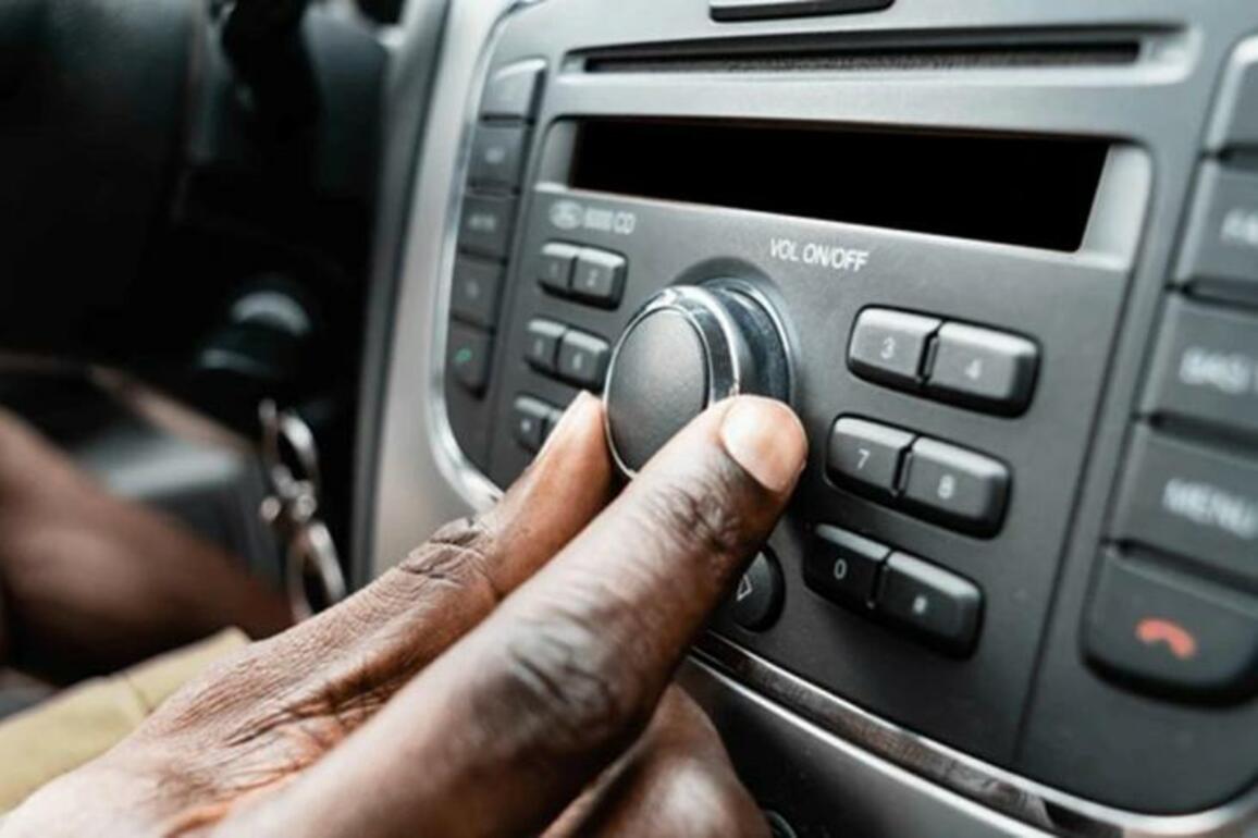 Mandatory radio licence risks fuelling Zimbabwe corruption -  Bulawayo24 News