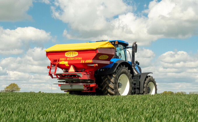 KRM launches IsoBus fertiliser spreader with belt feed system