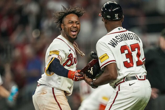 Ozzie Albies' 2-run blast in 10th caps Braves' rally past Mets