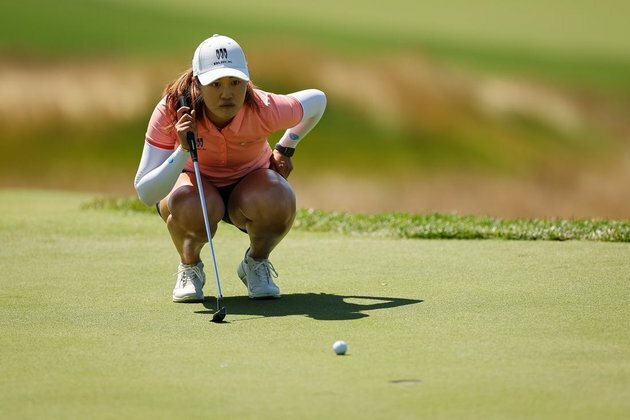 Xiyu Lin takes early lead at The Ascendant LPGA with late eagle
