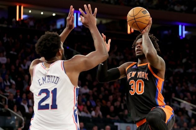 NBA roundup: Knicks rally from 21-point deficit to beat 76ers