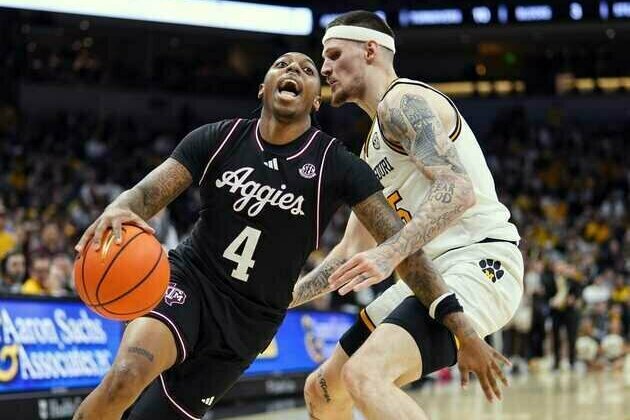 Streaking No. 8 Texas A&M welcomes skidding Georgia