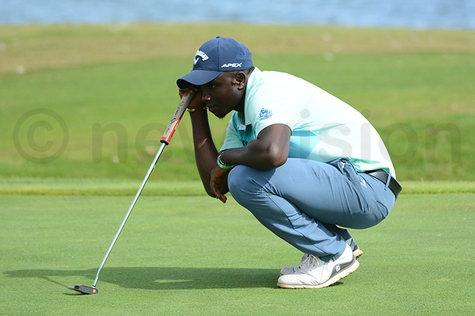 enyas ike isia finished second overall 13 strokes off the winner hoto by ichael subuga
