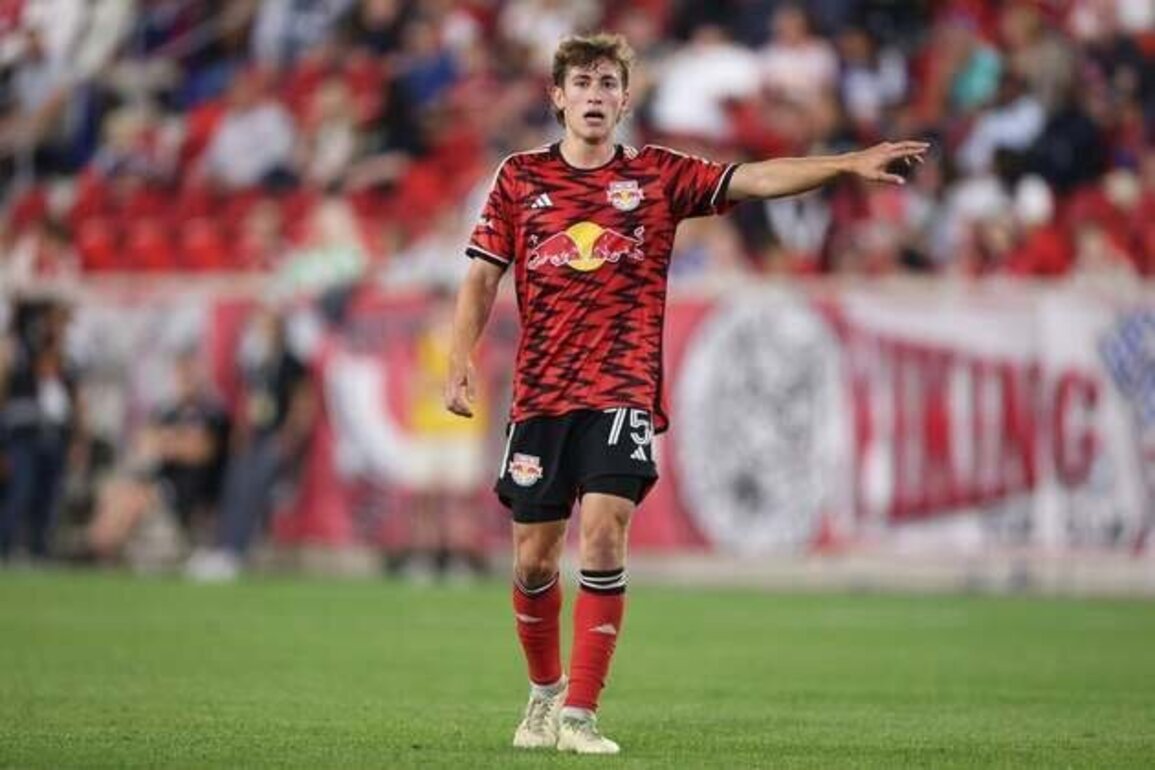 St. Louis City acquire M Daniel Edelman from Red Bulls