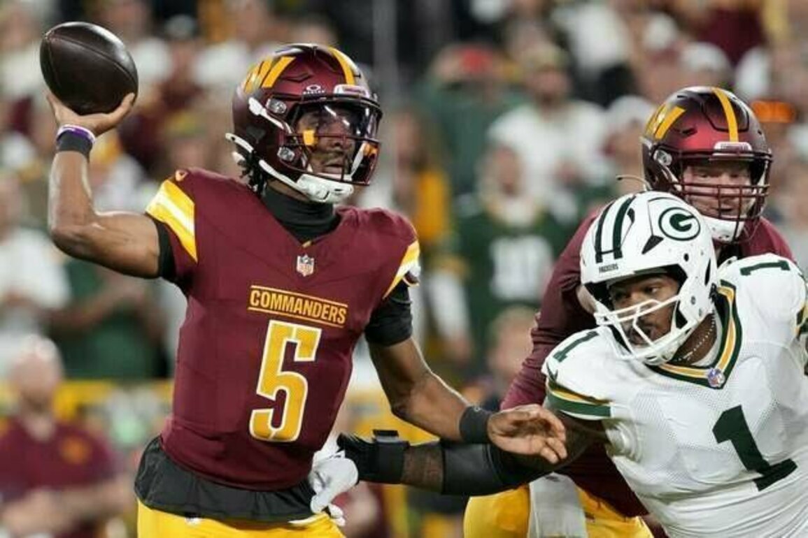 Commanders' Jayden Daniels day-to-day with knee injury