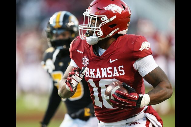 Arkansas WR Treylon Burks to skip bowl, enters NFL draft