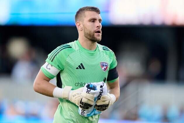 FC Dallas transfer GK Maarten Paes to Ajax