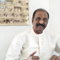 Lyricist Vairamuthu calls out Tamil filmmakers for using his verses for film titles without 'permission'