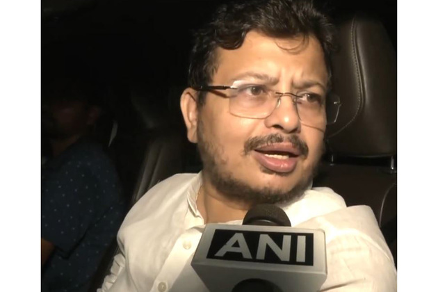 "No merger with Congress": Ritabrata Banerjee rejects political speculation amid TMC crisis