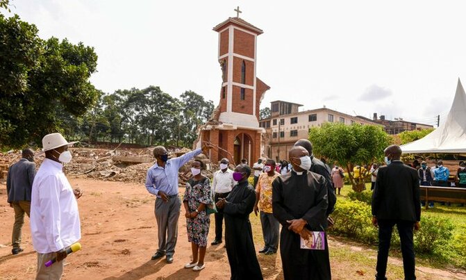 Museveni visits site of St Peter's Church in Ndeeba Museveni visits site of St Peter's Church in Ndeeba