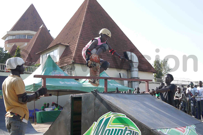 unyagwa flies over a hurdle during the finals hoto by avid amunyala