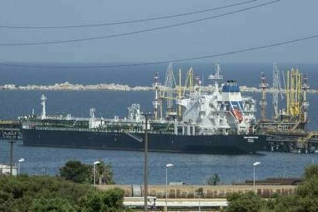 EU agrees to impose price cap on Russian oil - Politico