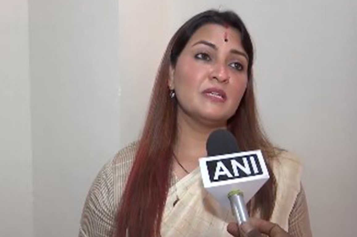 "Mamata Banerjee should first find democracy in her government in Bengal," says BJP MLA Bhawna Bohra