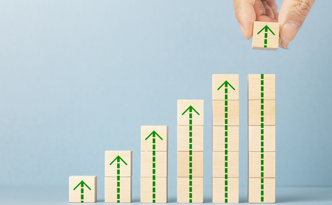 Combined FTSE 100 scheme surplus surpasses £65bn