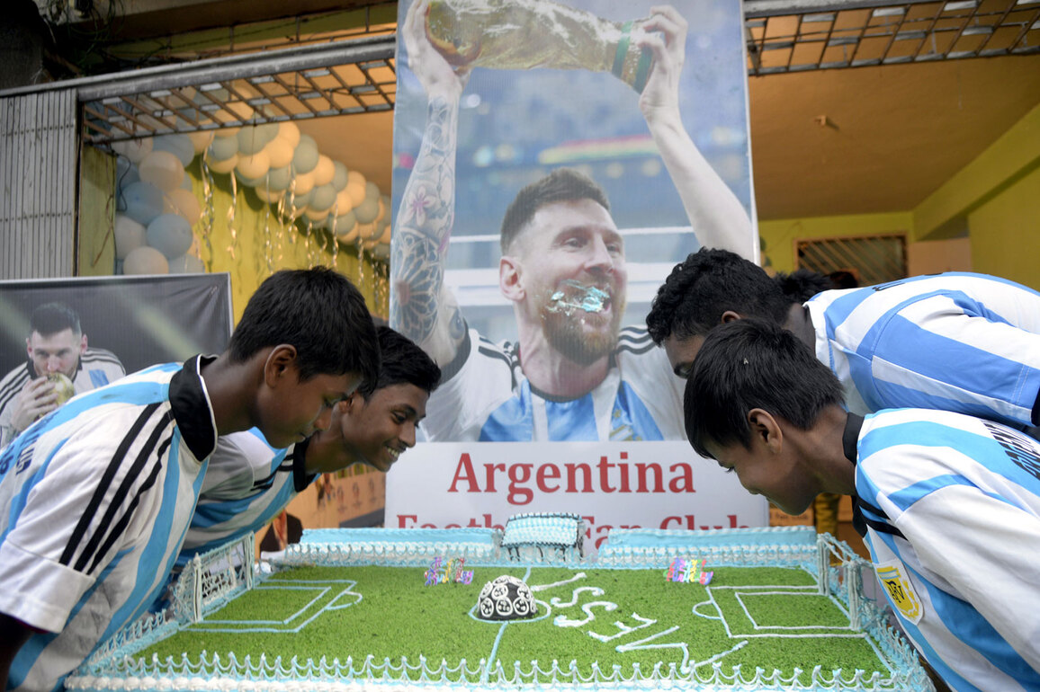 "Messi is like God to us": Fans excited ahead of football legend's arrival in Kolkata
