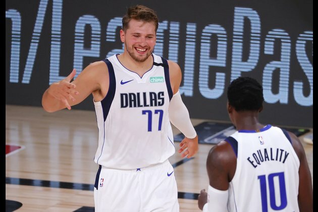 Doncic, Mitchell the headliners as Mavericks meet Jazz