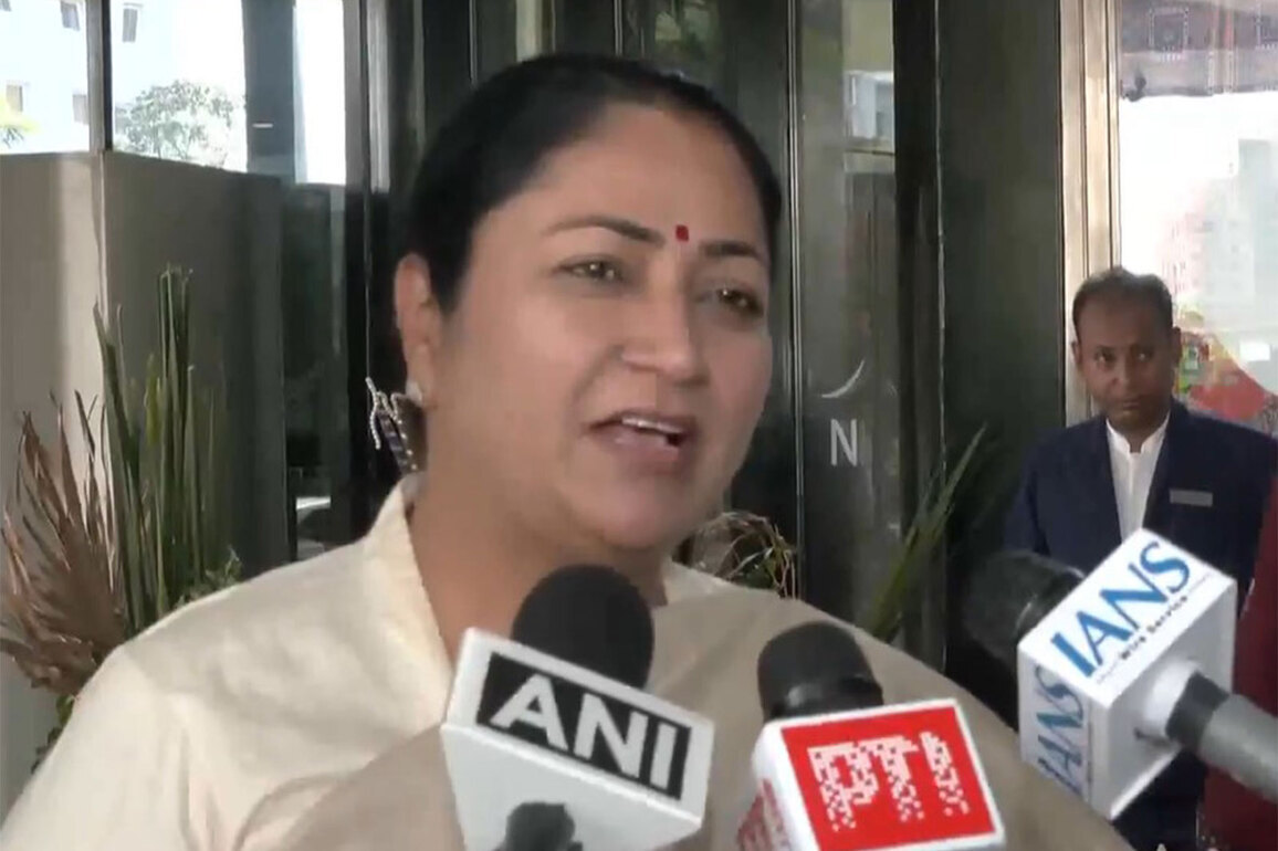 "Women in West Bengal are not safe at all": Delhi CM Rekha Gupta slams Mamata Banerjee