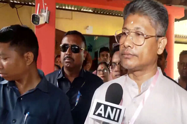 "Assam against illegal migrants, will not vote for Congress": State Minister Pijush Hazarika