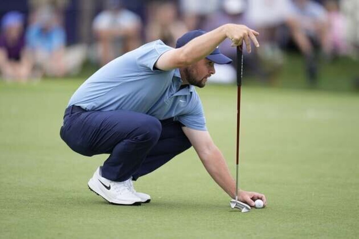 Alex Fitzpatrick takes lead at Truist Championship