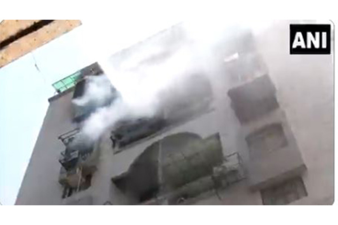 Gujarat: Fire breaks out on 8th floor of residential building in Ahmedabad