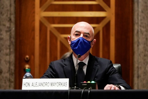 Biden's Homeland Security Nominee Vows to Follow US Immigration Law