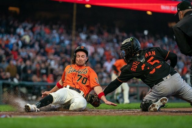 The catch: Giants, Orioles face decisions with youngsters