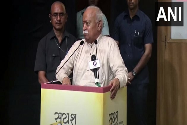 Muslim cleric Ilyasi calls RSS chief Bhagwat 'father of the nation'