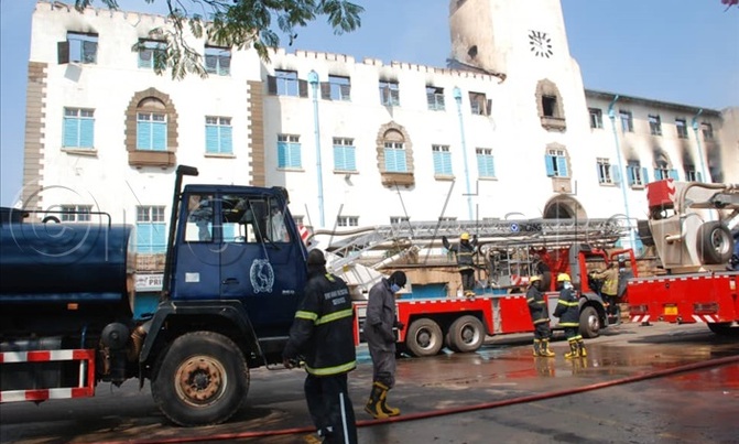 Education ministers rush to MUK following fire incident Education ministers rush to MUK following fire incident