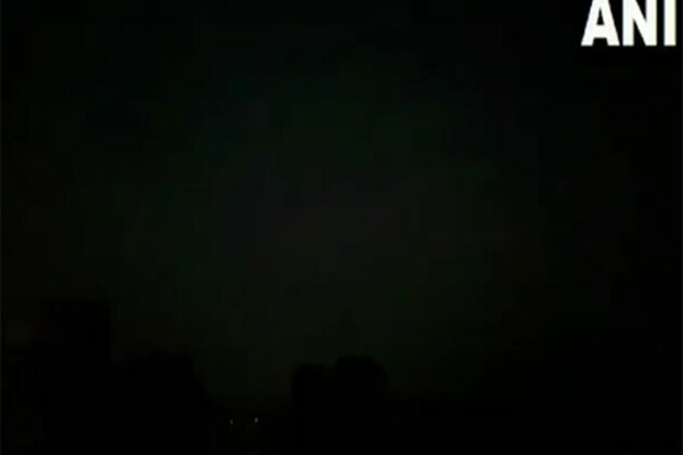 India's Air Defence Units intercept eight missiles from Pakistan directed at Satwari, Samba, RS Pura, Arnia