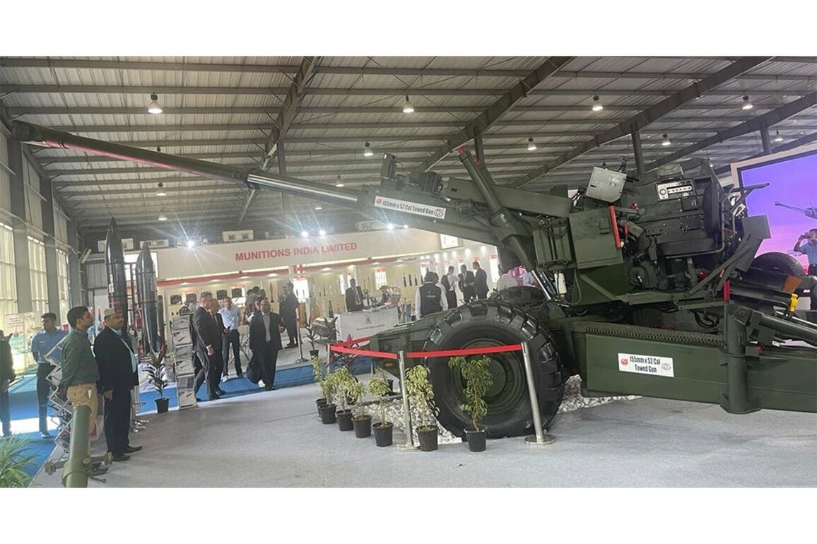 Indian Army to place orders for 300 indigenous Dhanush Howitzers