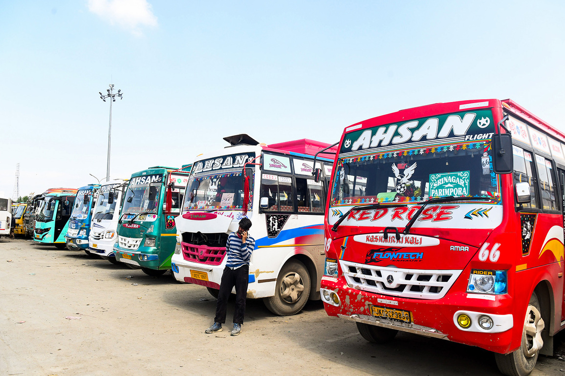 Delhi: Consumer Commission orders refund, compensation over delay in wedding bus service