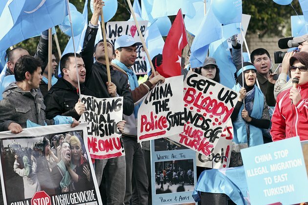 Australian Uyghur Gets Surprise Phone Chat With Incarcerated Mother