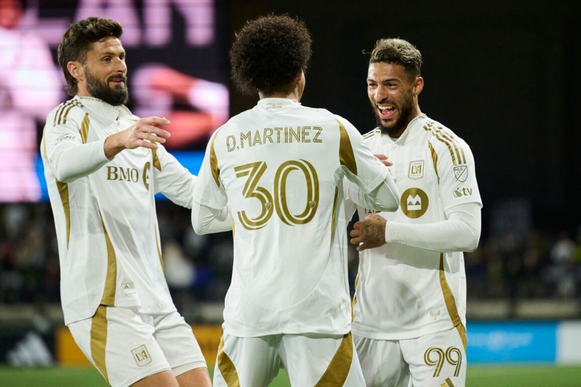 LAFC, Club Amrica clash in 'massive' Club World Cup play-in match - ESPN