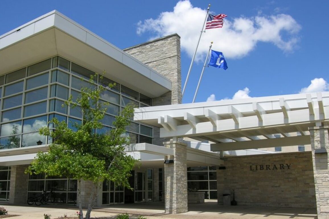 Menomonee Falls Transfers $300,000 From Library to Police Budget   Urban Milwaukee