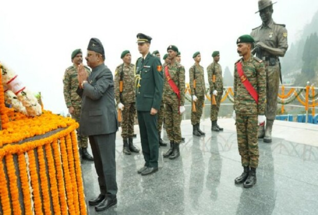 Flag hosting ceremony held at Batasia War Memorial to pay tribute to soliders