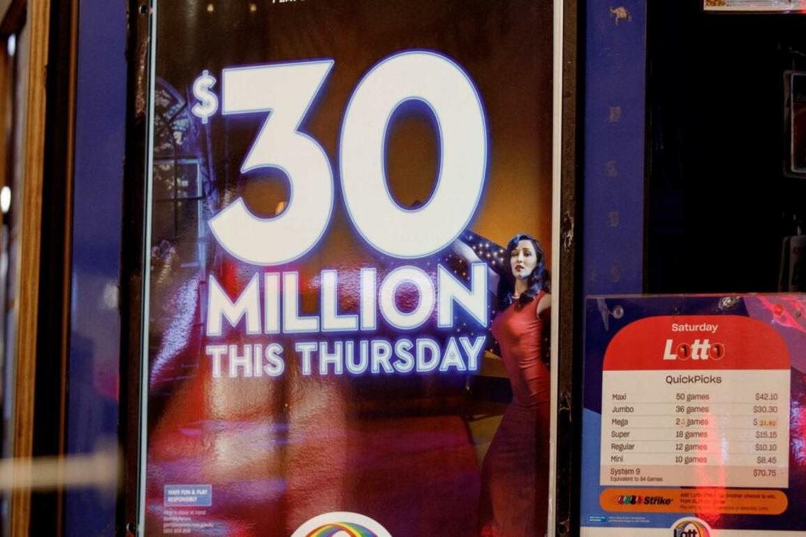 Trio of friends from WA pocket $30m Powerball jackpot