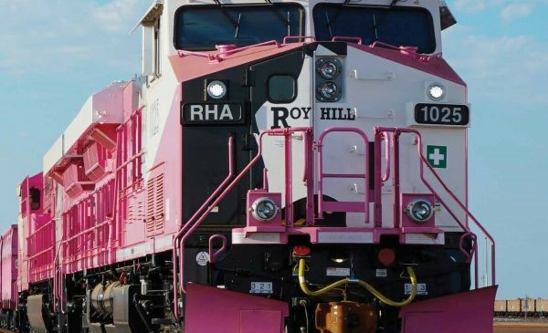 A Roy Hill train.