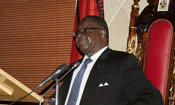 Malawi's president completes cabinet, brings in opposition leader Malawi's president completes cabinet, brings in opposition leader