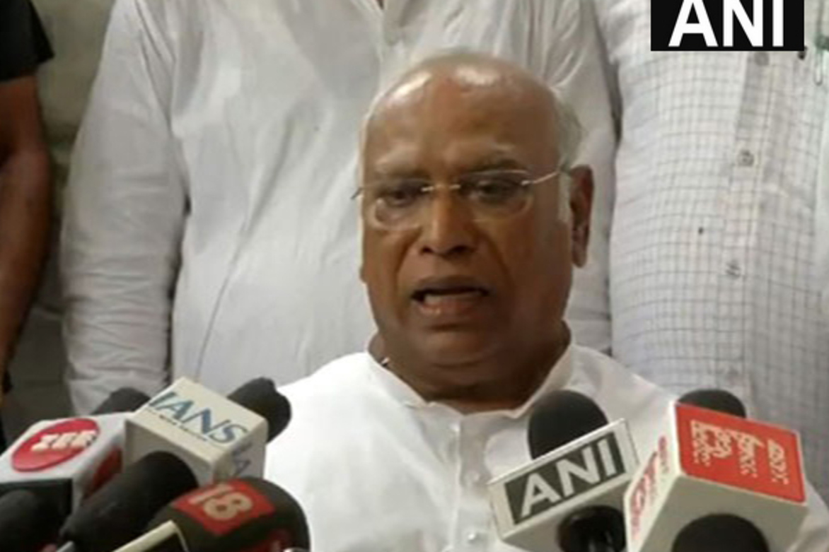 Kharge to visit Ahmedabad, meet plane crash victims' families