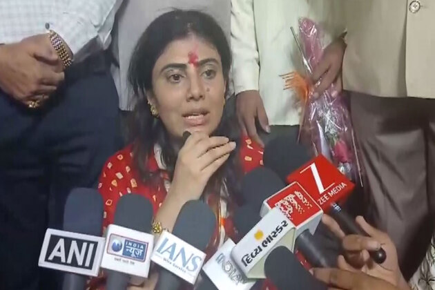 Newly appointed minister Rivaba Jadeja extends her wishes on Gujarati New Year